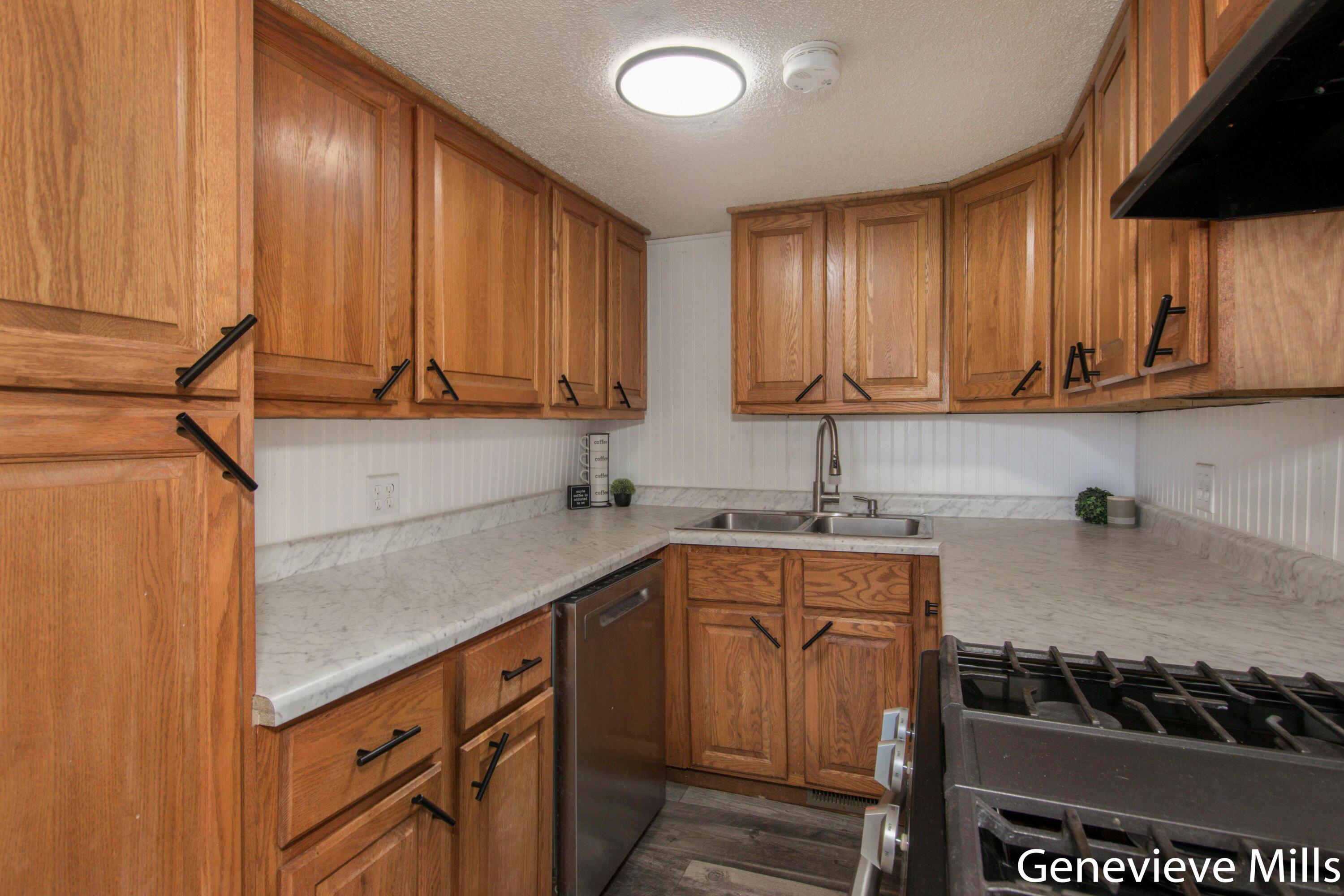 8861 Peck Road Greenville, MI 48838 - Photo 8 of 28 NxZ1O7GA