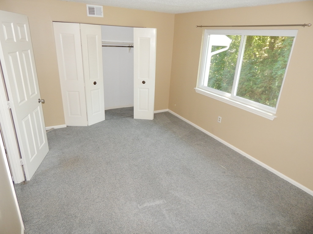 16 Beal's Cove Road, Unit D Hingham, MA 02043 - Photo 17 of 30 Gallery Image 17