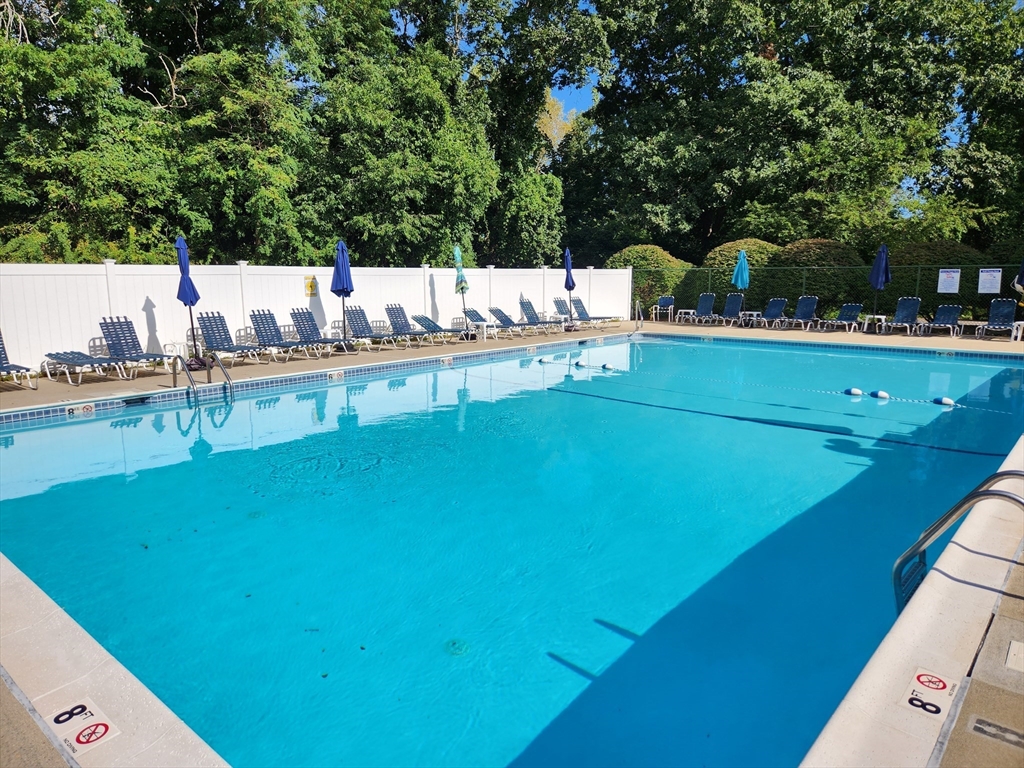 16 Beal's Cove Road, Unit D Hingham, MA 02043 - Photo 25 of 30 Gallery Image 25