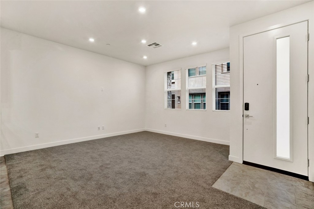 325 Hazel Rancho Mission Viejo, CA 92694 - Photo 8 of 19