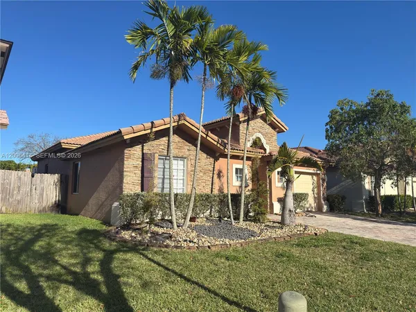 $564,900 | 22063 Southwest 88th Court, Cutler Bay, FL 33190