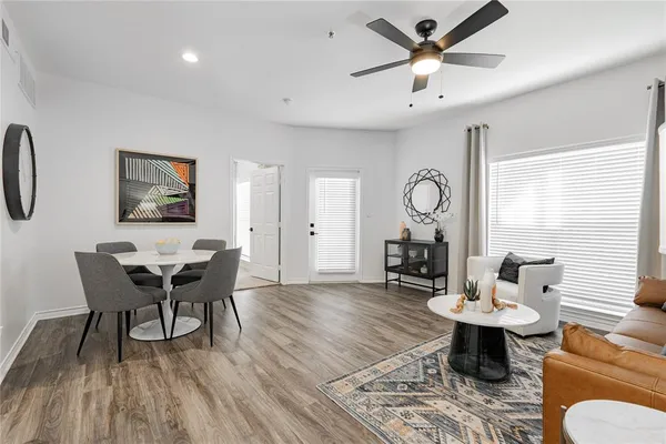 $1,200 | 1600 North 9th Street, Unit A1R, Midlothian, TX 76065