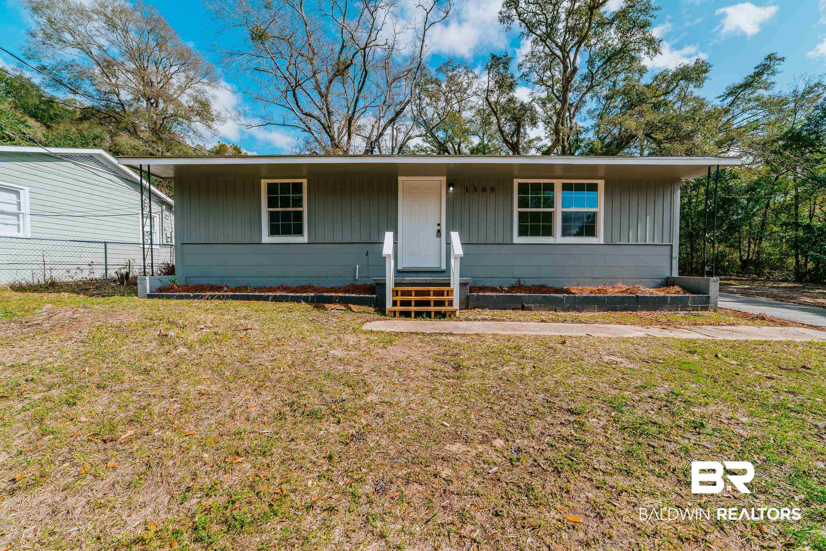 1508 Phillips Lane Mobile, AL 36618 - Photo 1 of 44