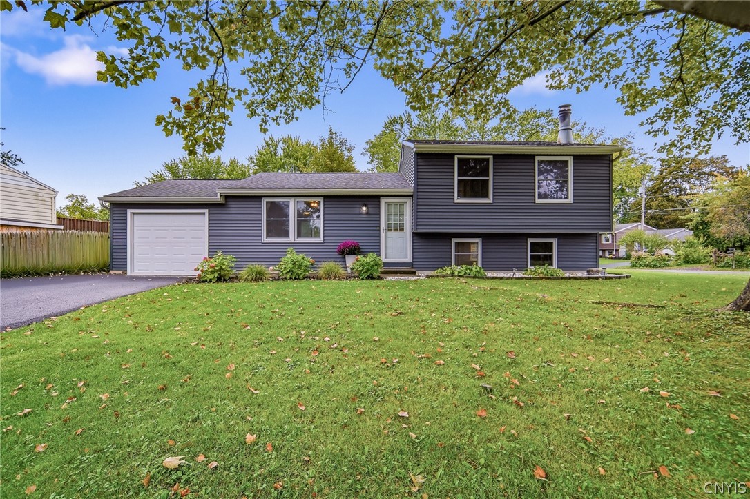 4270 Old Meadow Road Clay, NY 13041 - Photo 2 of 41 Gallery Image 2