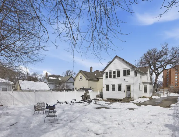 $225,000 | 1342 3rd Avenue South, Fargo, ND 58103