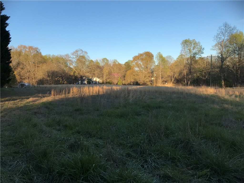 2018 Anderson Drive Easley, SC 29642 - Photo 7 of 38