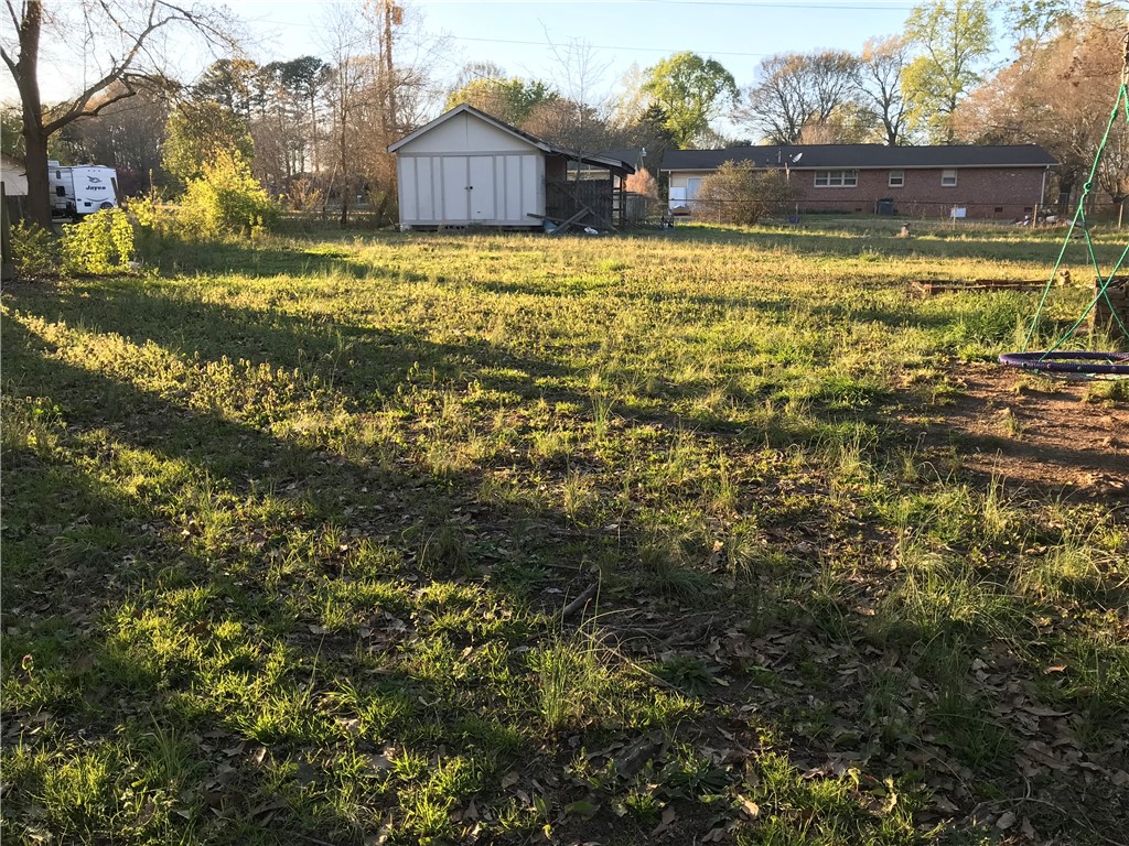 2018 Anderson Drive Easley, SC 29642 - Photo 8 of 38