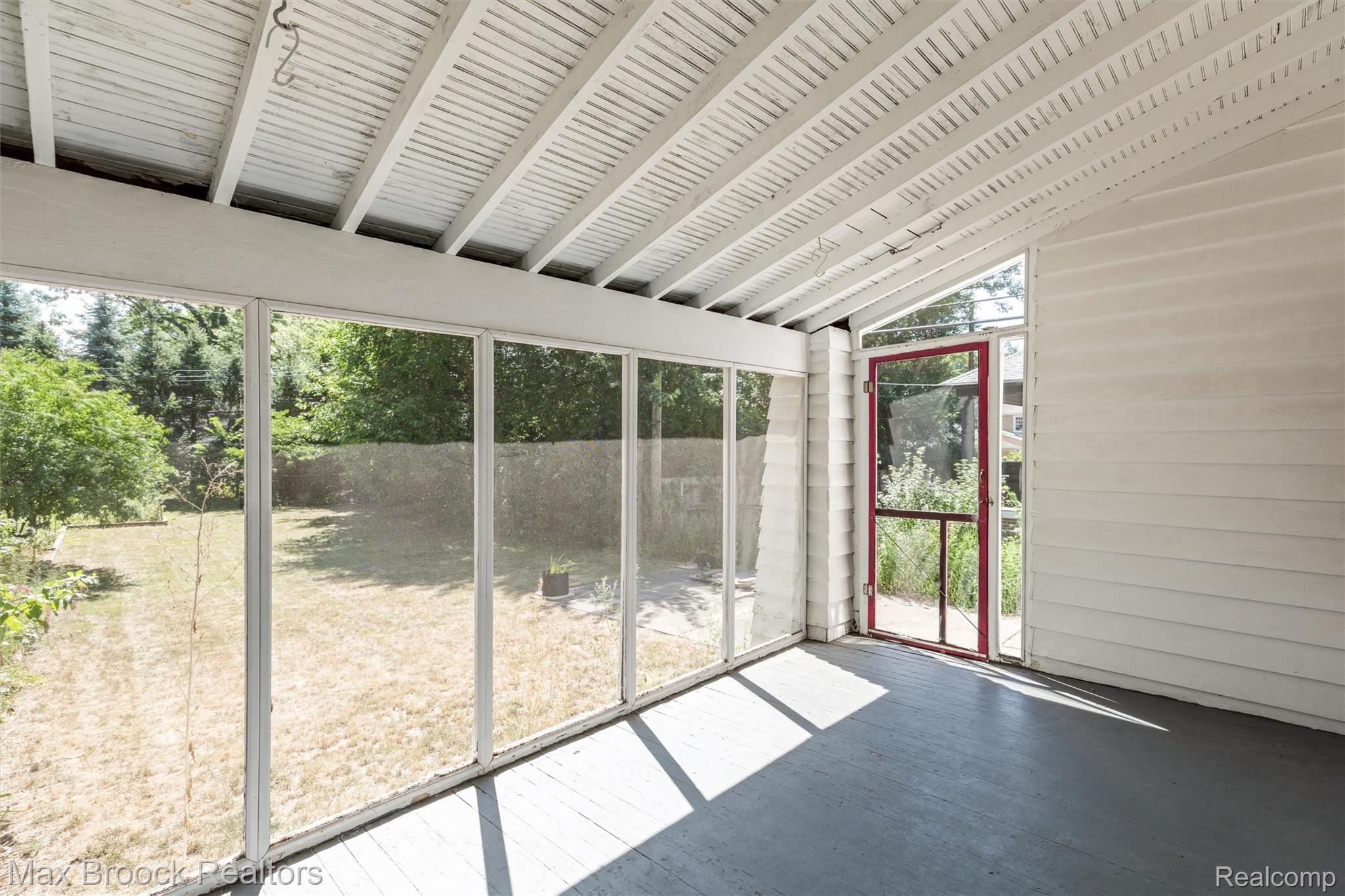 37 Hanover Road Pleasant Ridge, MI 48069 - Photo 15 of 41 Screened Porch