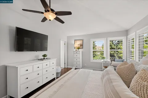 $940,000 | 3279 Mt Diablo Court, Unit 18, Lafayette, CA 94549