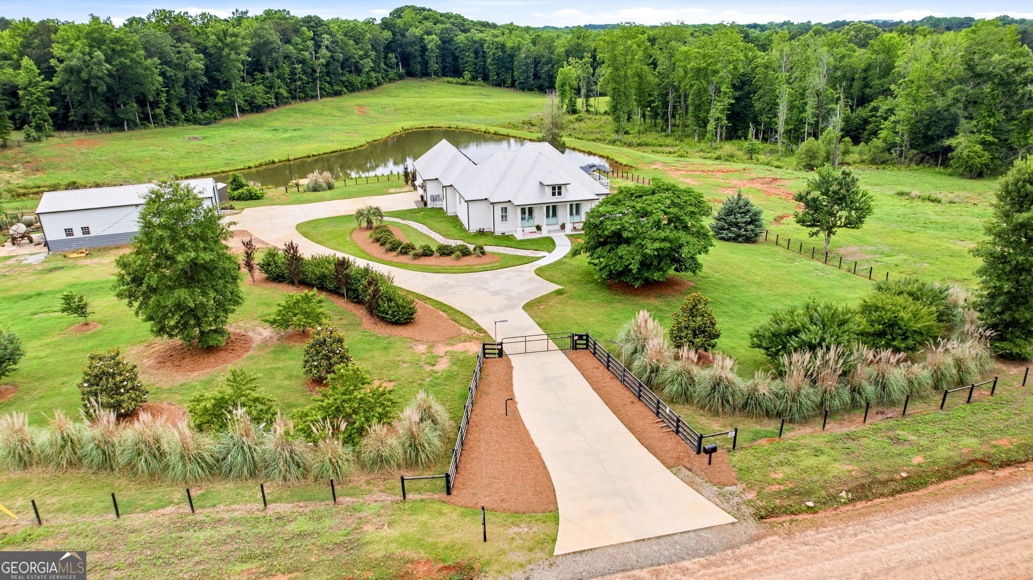 320 Buck Creek Road Griffin, GA 30224 - Photo 5 of 66
