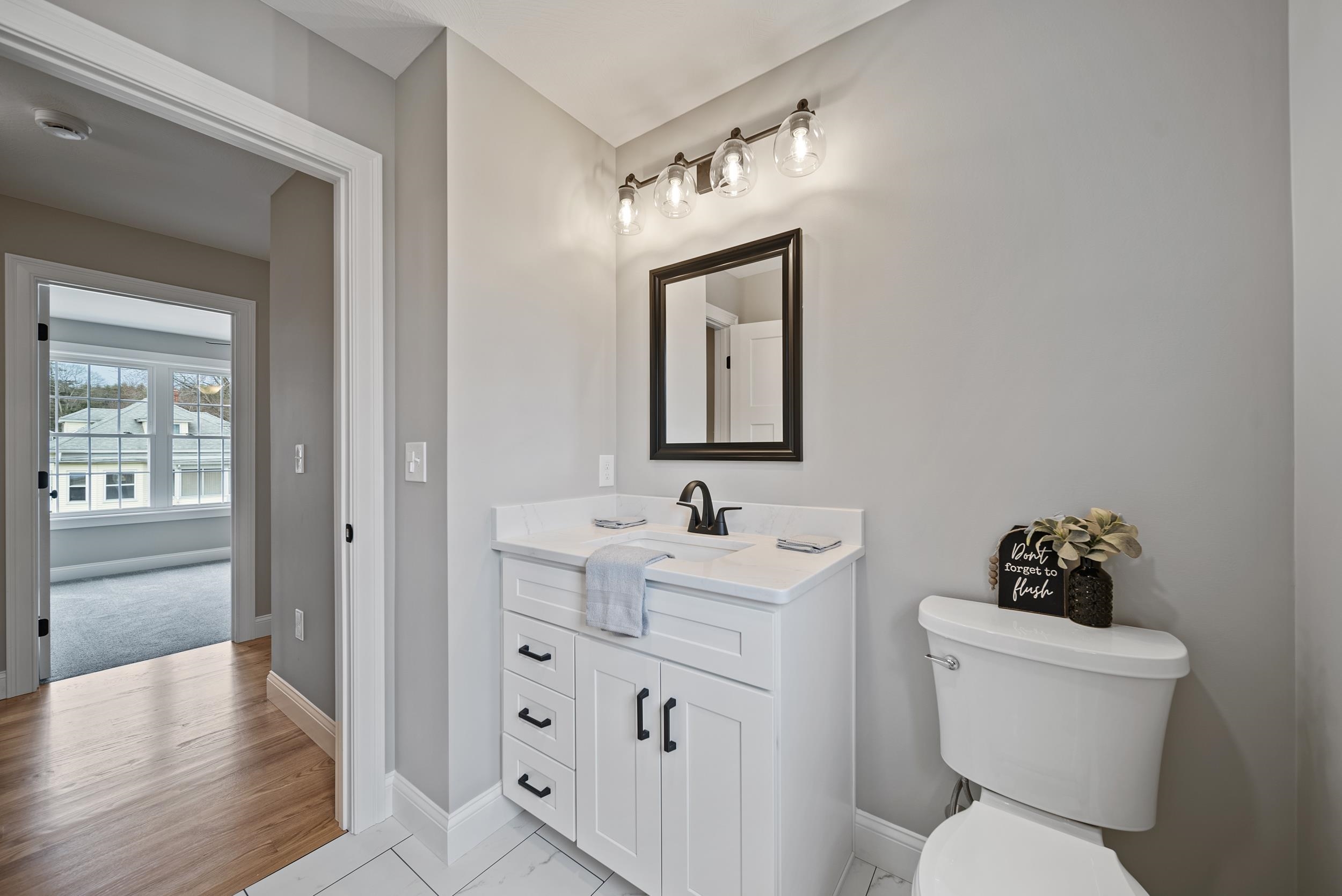 8 Hillside Avenue Derry, NH 03038 - Photo 20 of 32