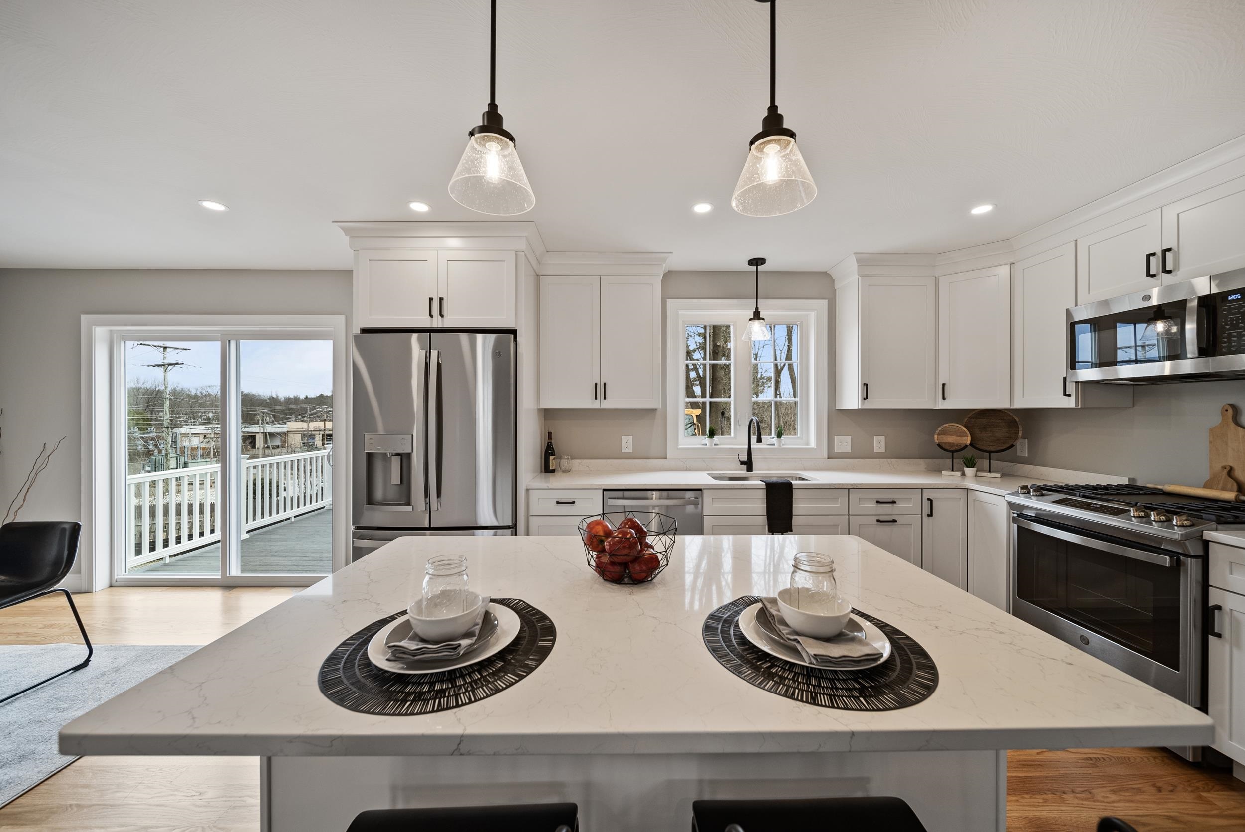 8 Hillside Avenue Derry, NH 03038 - Photo 31 of 32