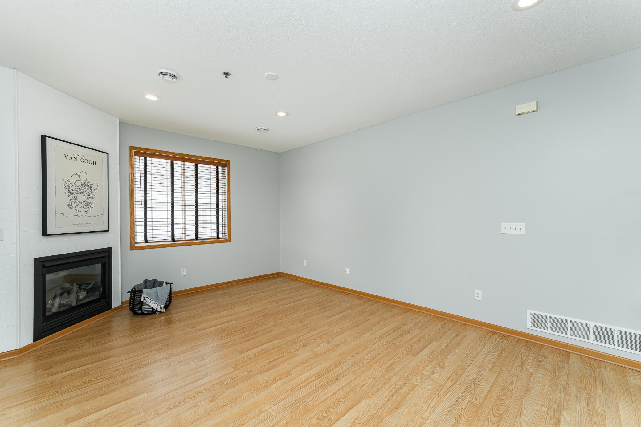 6319 29th Avenue Northwest Rochester, MN 55901 - Photo 12 of 24