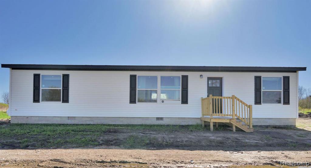 7376 Capac Road Yale, MI 48097 - Photo 1 of 22