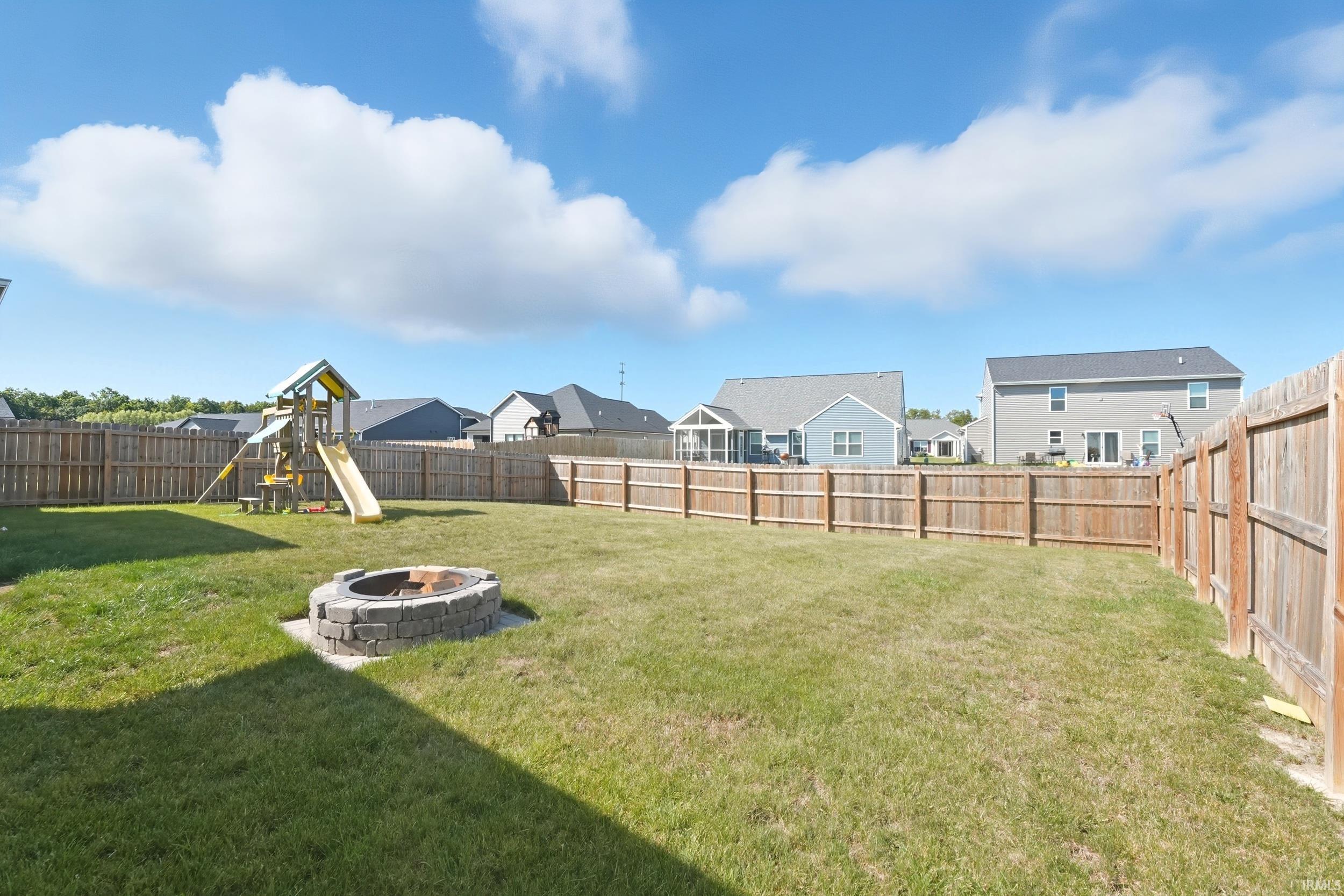 7779 Tumnus Trail Fort Wayne, IN 46835 - Photo 28 of 32