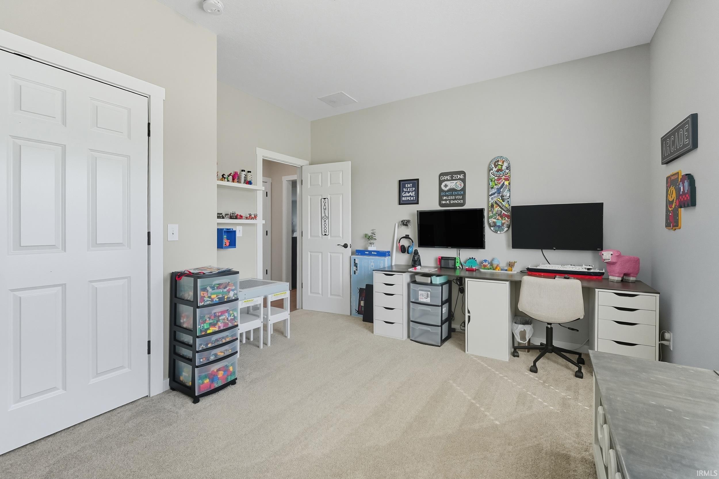 7779 Tumnus Trail Fort Wayne, IN 46835 - Photo 4 of 32