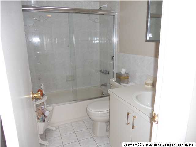 88 Deborah Loop Staten Island, NY 10312 - Photo 14 of 19 Additional Photo