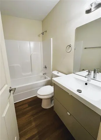 $1,230 | 3251 St Ferdinand Street, Unit G235, New Orleans, LA 70126