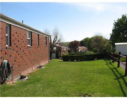 613 River Ridge Road McKeesport, PA 15133 - Photo 14 of 16 Yard/Garden.
