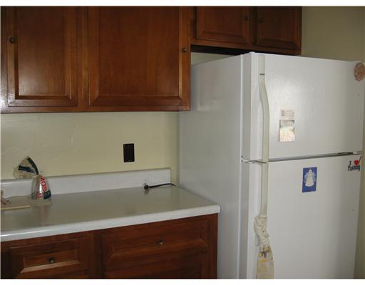 613 River Ridge Road McKeesport, PA 15133 - Photo 5 of 16 Kitchen.