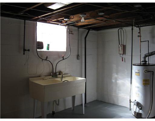 613 River Ridge Road McKeesport, PA 15133 - Photo 9 of 16 Other. Lower Level - Laundry