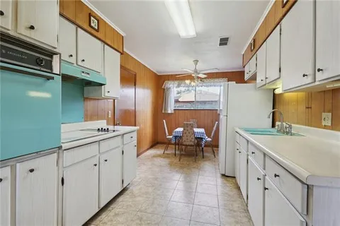 $165,000 | 1037 Maplewood Drive, Harvey, LA 70058