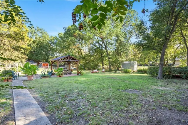 $329,000 | 1309 South College Street, Pittsburg, KS 66762