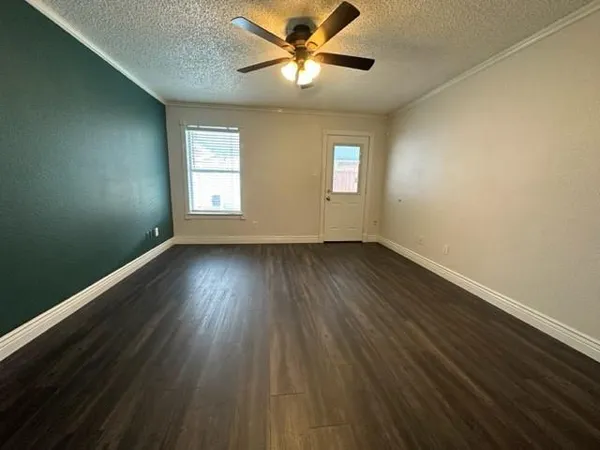 $2,250 | 5900 Aloe Court, Arlington, TX 76017