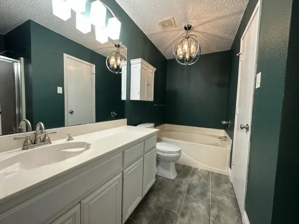 $2,250 | 5900 Aloe Court, Arlington, TX 76017