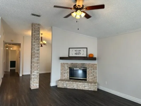 $2,250 | 5900 Aloe Court, Arlington, TX 76017