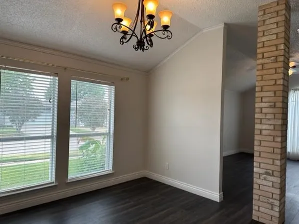 $2,250 | 5900 Aloe Court, Arlington, TX 76017