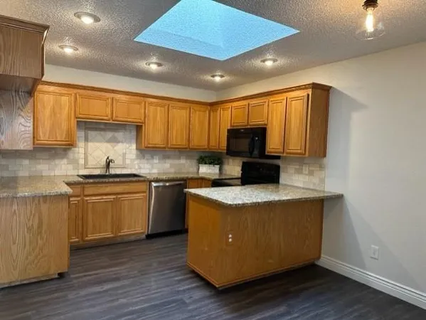 $2,250 | 5900 Aloe Court, Arlington, TX 76017