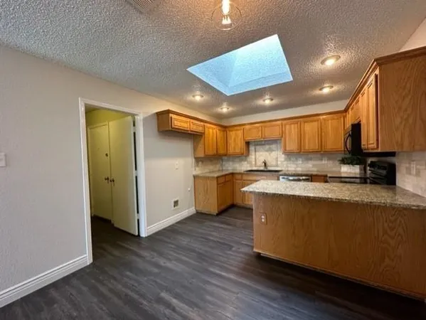 $2,250 | 5900 Aloe Court, Arlington, TX 76017