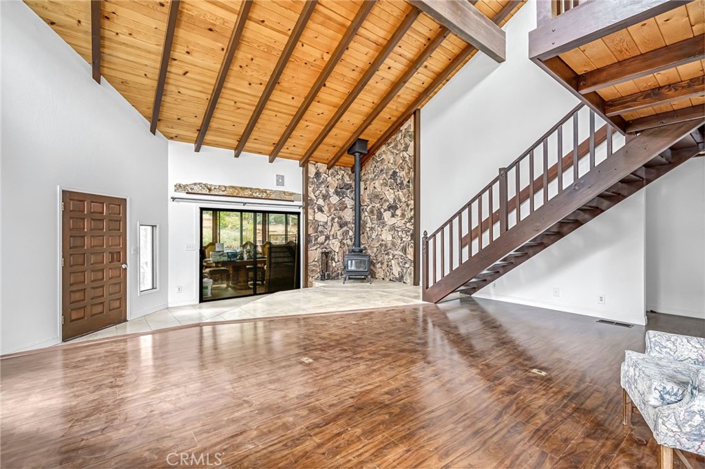 37068 Mudge Ranch Road Coarsegold, CA 93614 - Photo 8 of 53 a view of an entryway with wooden floor