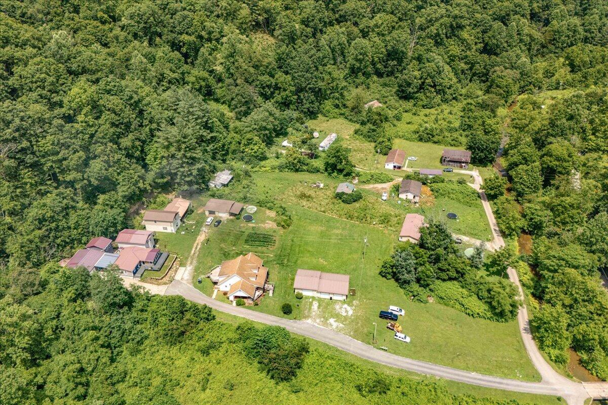 60 R J Wagers Road Manchester, KY 40962 - Photo 44 of 50 42-Aerial