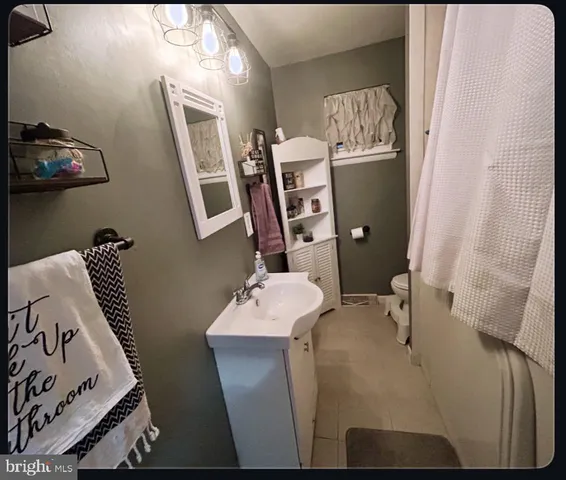 $285,000 | 60 North Oakland Avenue, Runnemede, NJ 08078