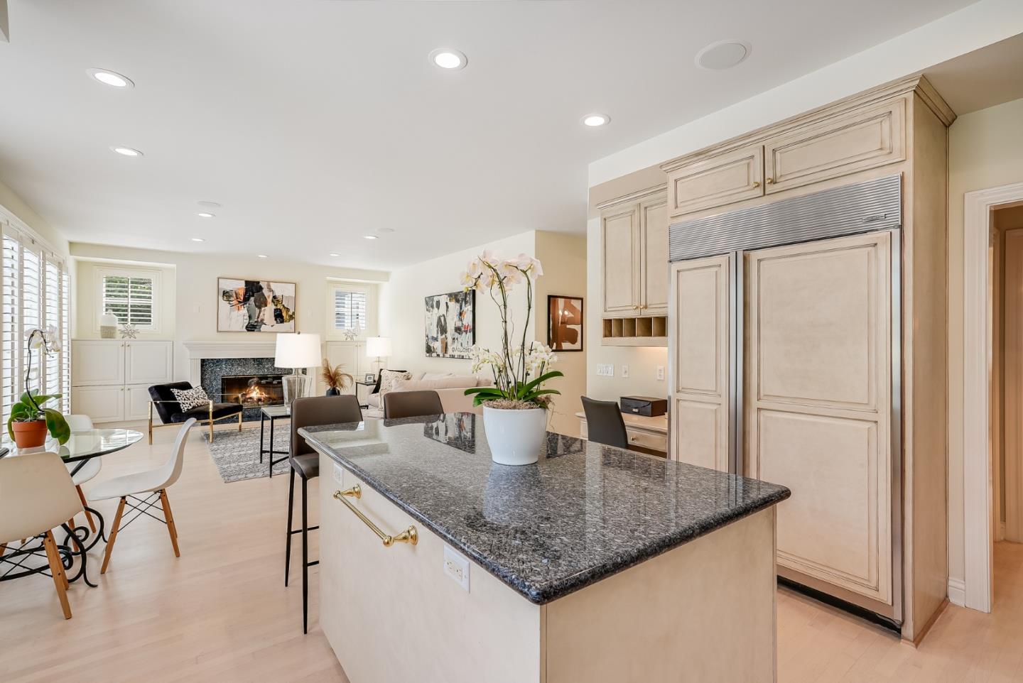 75 Riordan Place Menlo Park, CA 94025 - Photo 15 of 55