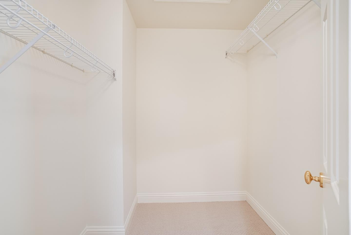 75 Riordan Place Menlo Park, CA 94025 - Photo 35 of 55 a small space with a shower