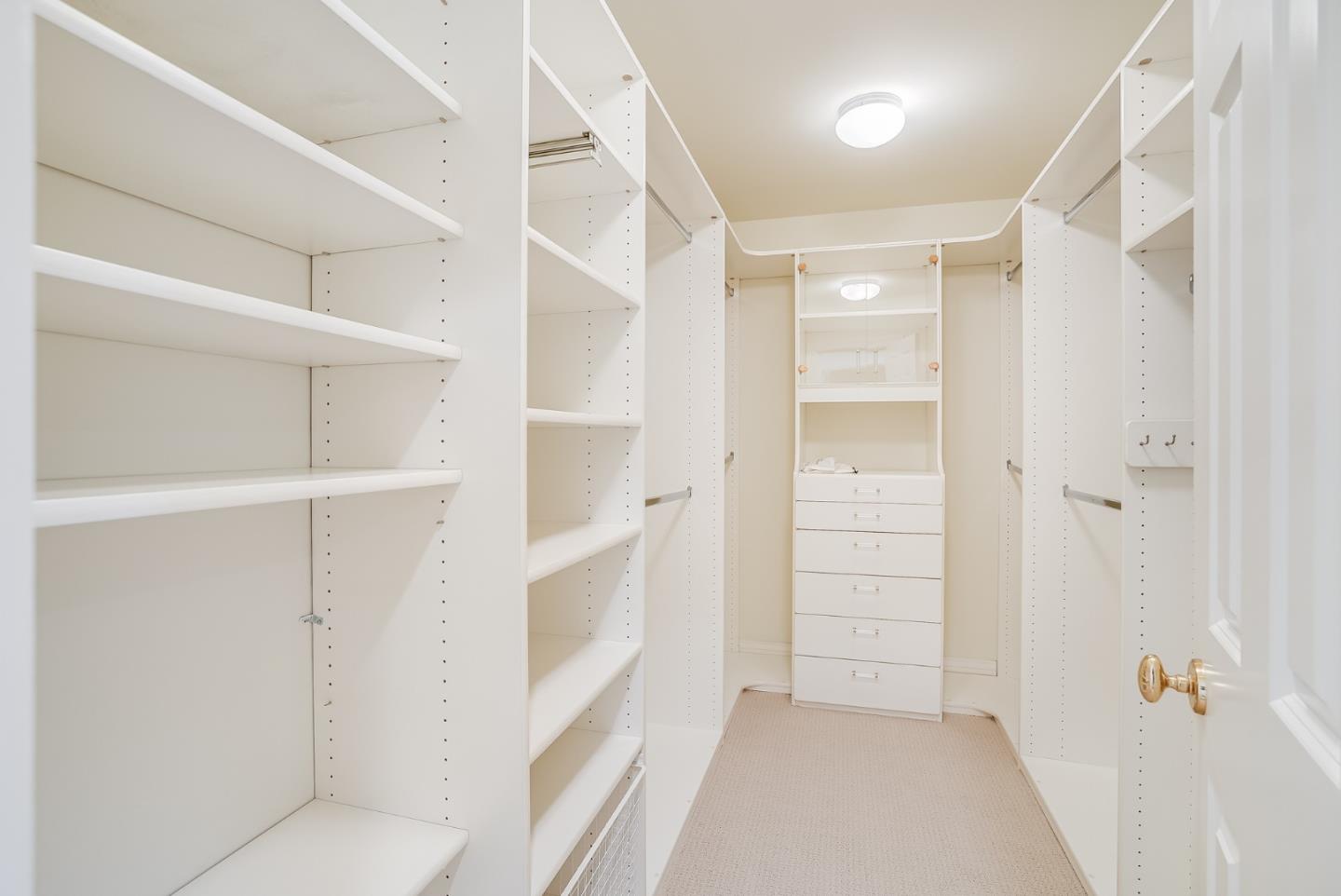 75 Riordan Place Menlo Park, CA 94025 - Photo 36 of 55