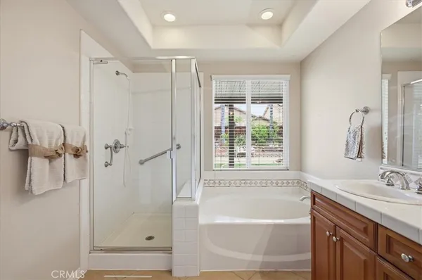 $725,000 | 37052 Almond Circle, Murrieta, CA 92563