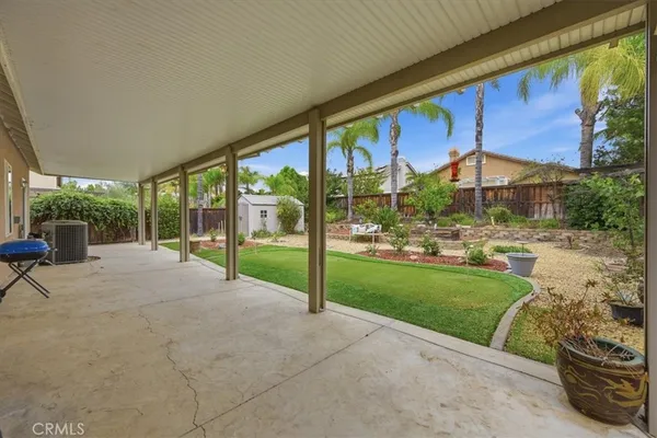 $725,000 | 37052 Almond Circle, Murrieta, CA 92563