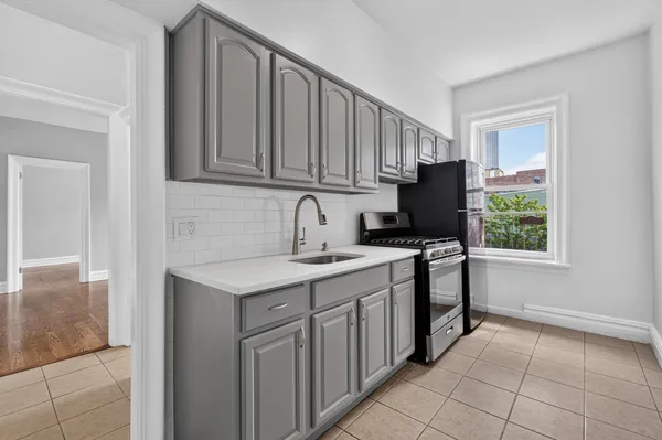 $1,600 | 55 Corbin Avenue, Unit 43, Jersey City, NJ 07306