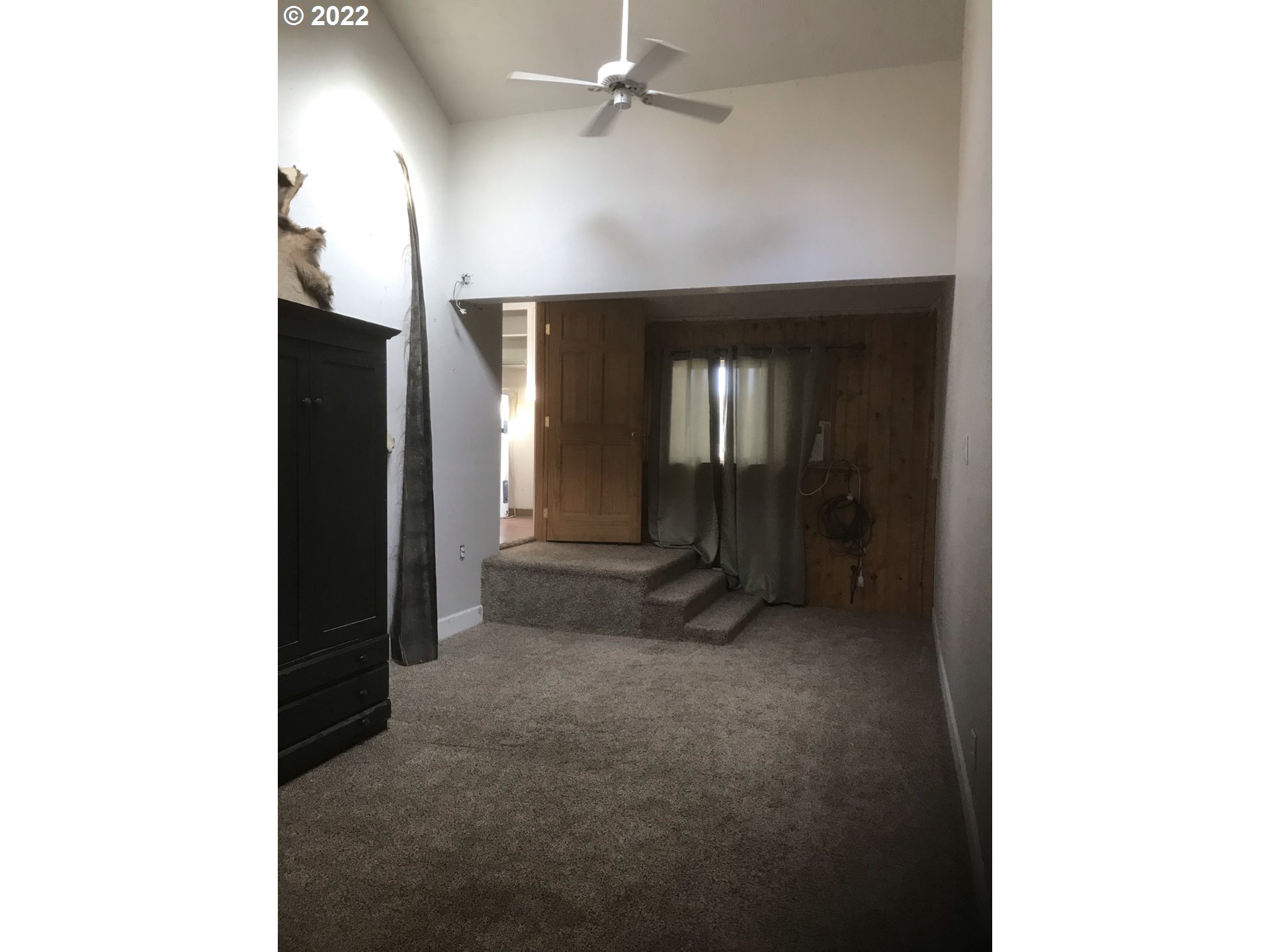 1470 Waite Street Eugene, OR 97402 - Photo 12 of 20 a view of a room with closet