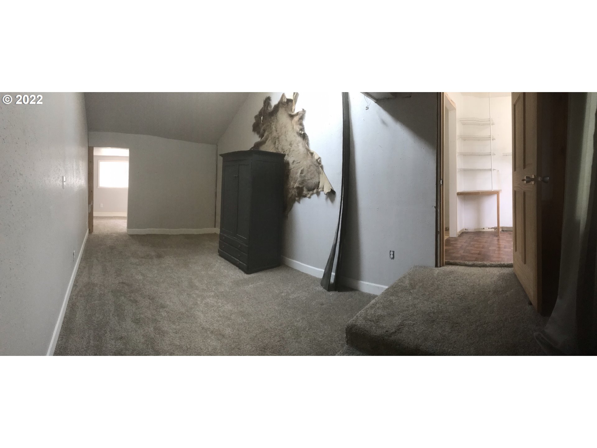 1470 Waite Street Eugene, OR 97402 - Photo 10 of 20 a view of an empty room with closet and a window