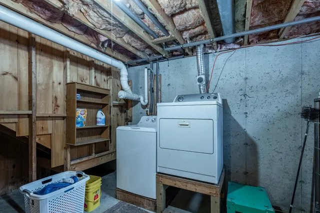 $399,900 | 92 Silver Lane, Limerick, ME 04048