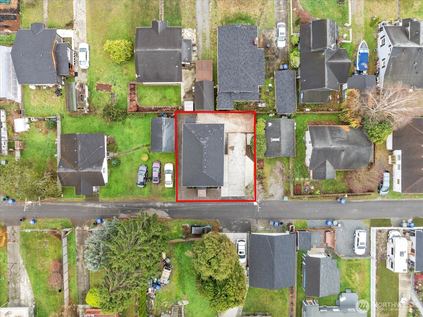 1016 Rockefeller Avenue Everett, WA 98201 - Photo 21 of 29 an aerial view of multiple house