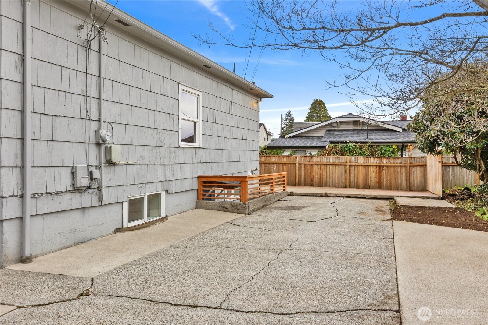 1016 Rockefeller Avenue Everett, WA 98201 - Photo 24 of 29 a view of a house with a yard and garage