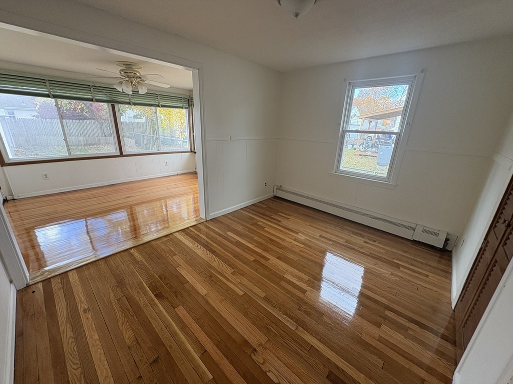 82 Waldorf Street Springfield, MA 01109 - Photo 13 of 30