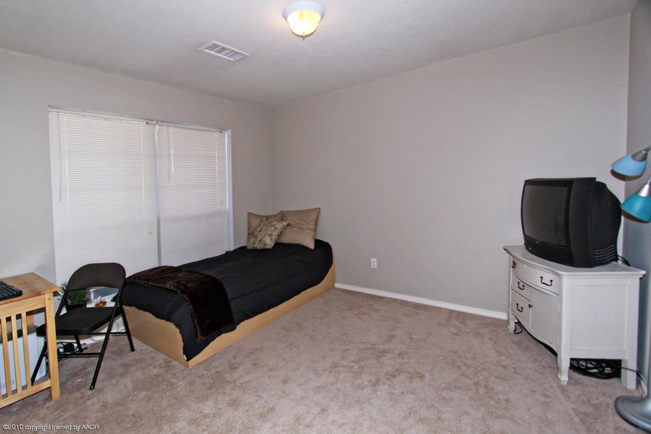 8107 Sheldon Road Amarillo, TX 79119 - Photo 10 of 15 Bedroom 3