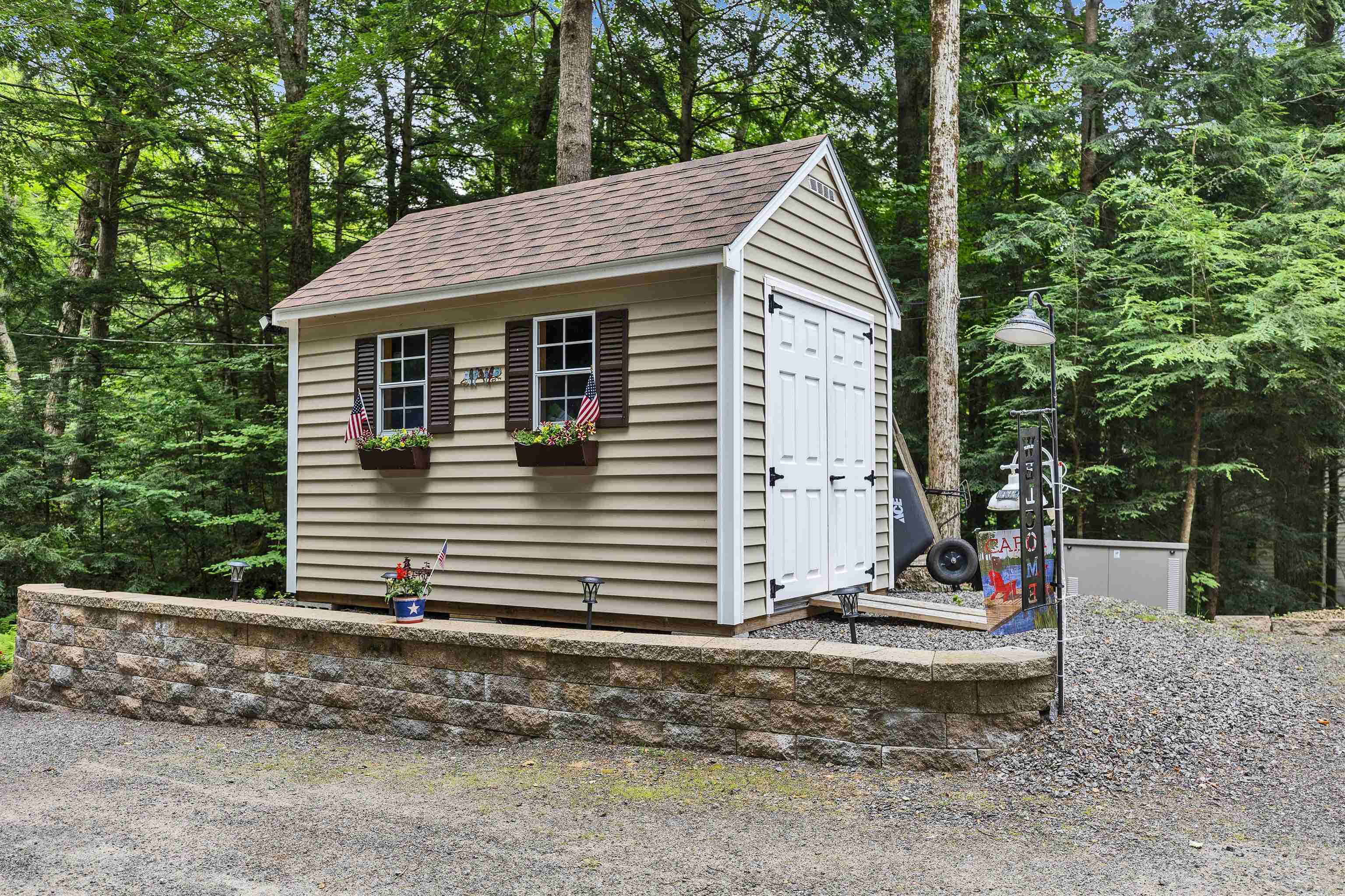 431 Treelyn Road Stoddard, NH 03464 - Photo 38 of 59 Gallery Image 38